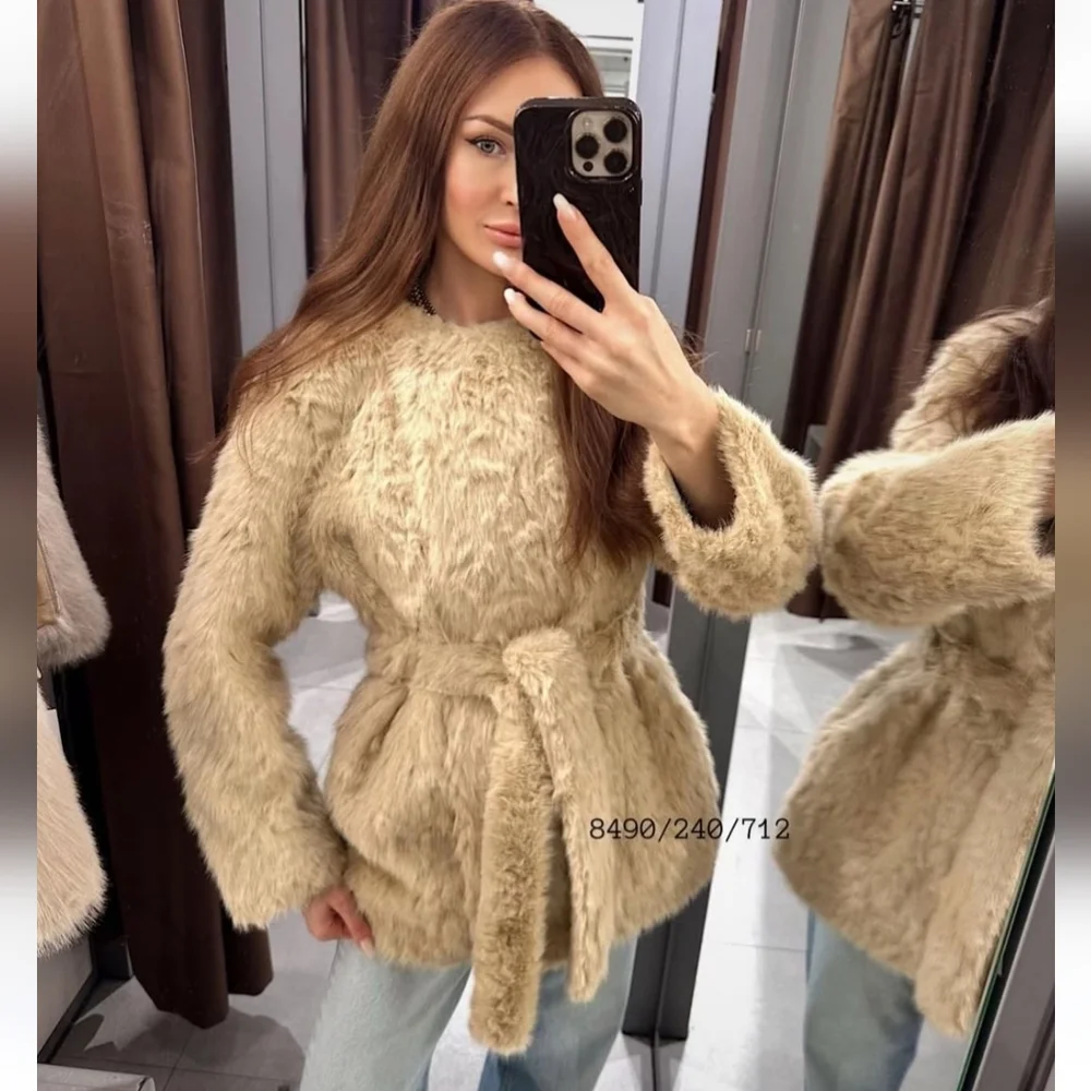 ZARA FAUX FUR BELTED COAT CREAM SIZE XL